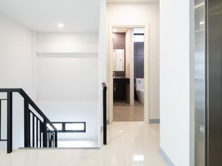 For rent retail Space in Bang Rak, Bangkok