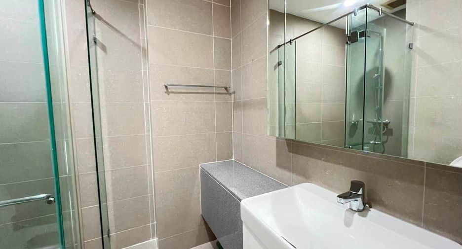 For sale 2 bedrooms condo in Pathum Wan, Bangkok