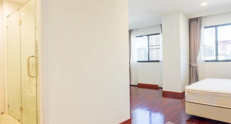 Wohnung zur Miete mit 4 Zimmer in Watthana, Bangkok