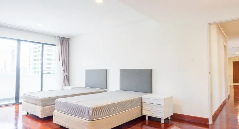 Wohnung zur Miete mit 4 Zimmer in Watthana, Bangkok