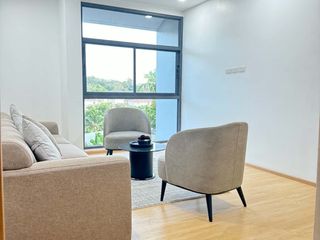 Villa zum Kauf und zur Miete mit 5 Zimmer in Mueang Phuket, Phuket