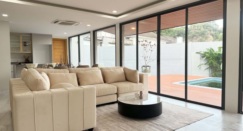 Villa zum Kauf und zur Miete mit 5 Zimmer in Mueang Phuket, Phuket