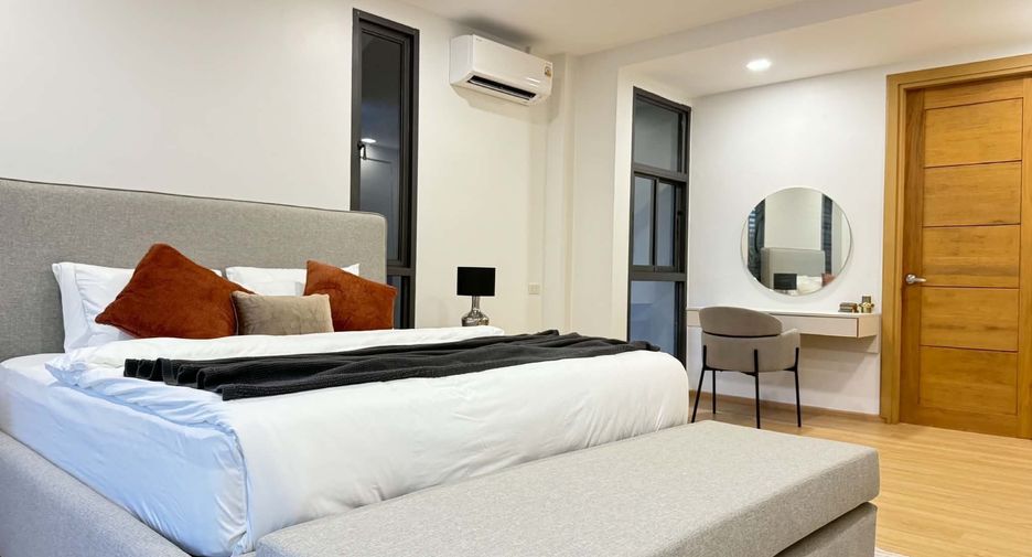 Villa zum Kauf und zur Miete mit 5 Zimmer in Mueang Phuket, Phuket