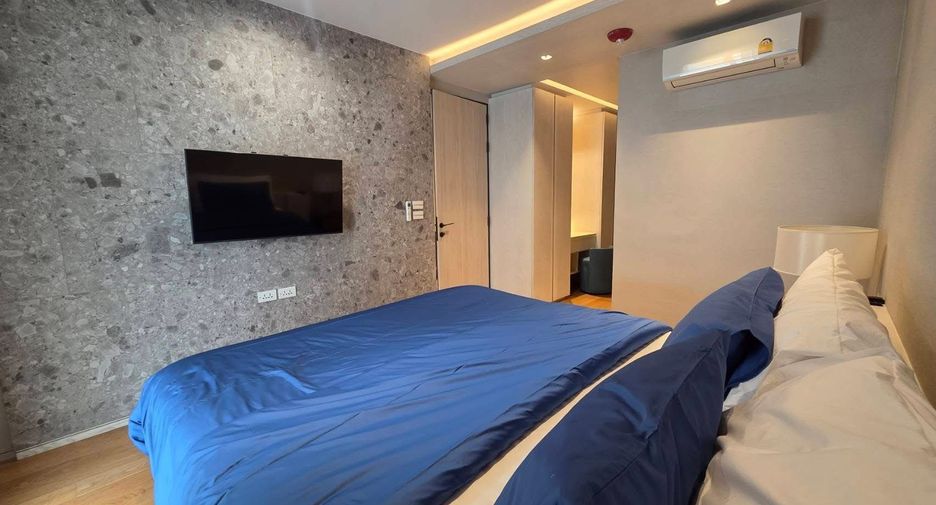 For rent 1 bed condo in Watthana, Bangkok