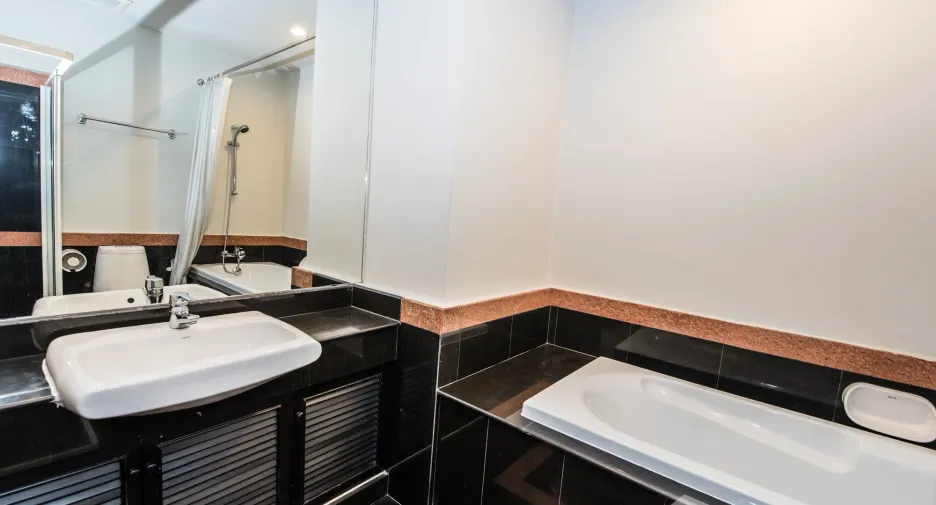 Wohnung zur Miete mit 2 Zimmer in Sathon, Bangkok