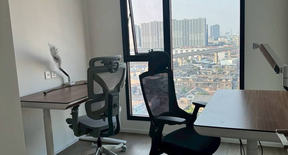 For rent そして for sale 2 ベッドルーム condo in Bang Sue, Bangkok