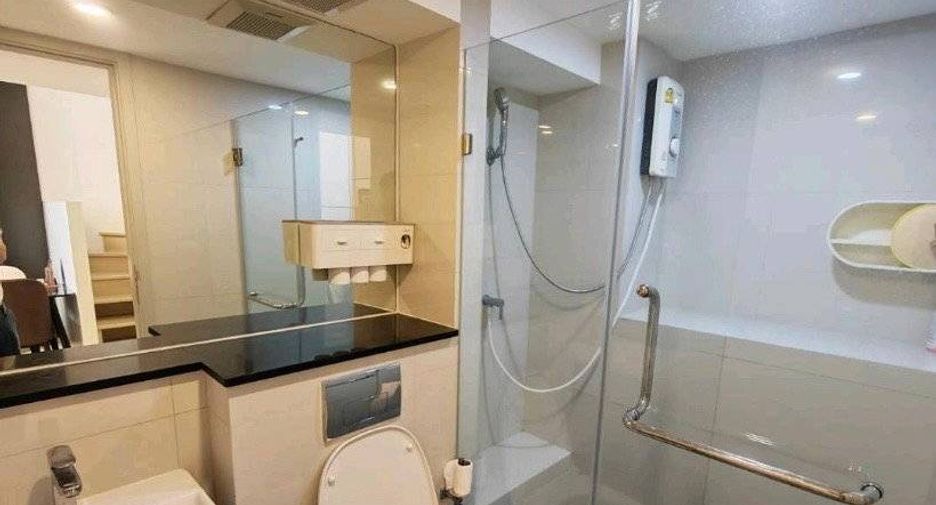 Condo en alquiler de 2 habitaciones en Sathon, Bangkok