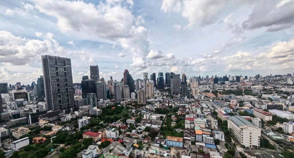 Condo en alquiler de 2 habitaciones en Sathon, Bangkok
