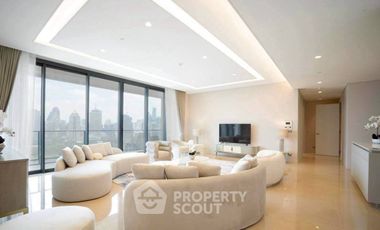 For rent and for sale 5 bedrooms condo in Pathum Wan, Bangkok