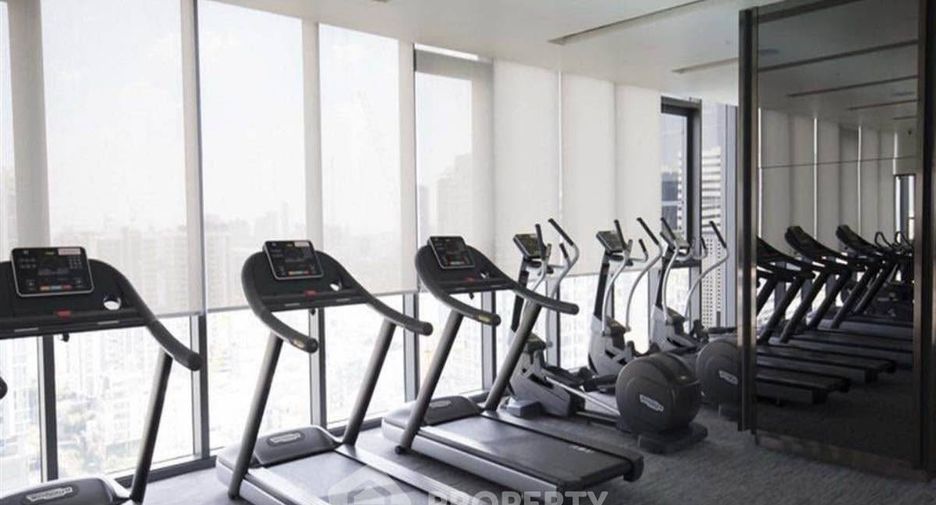For rent 1 bed condo in Huai Khwang, Bangkok