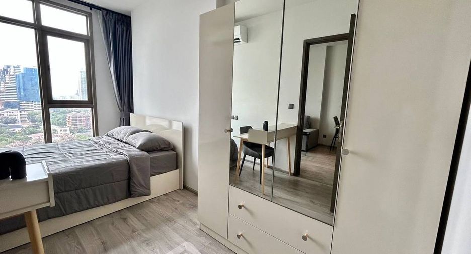 For rent 1 bed condo in Watthana, Bangkok