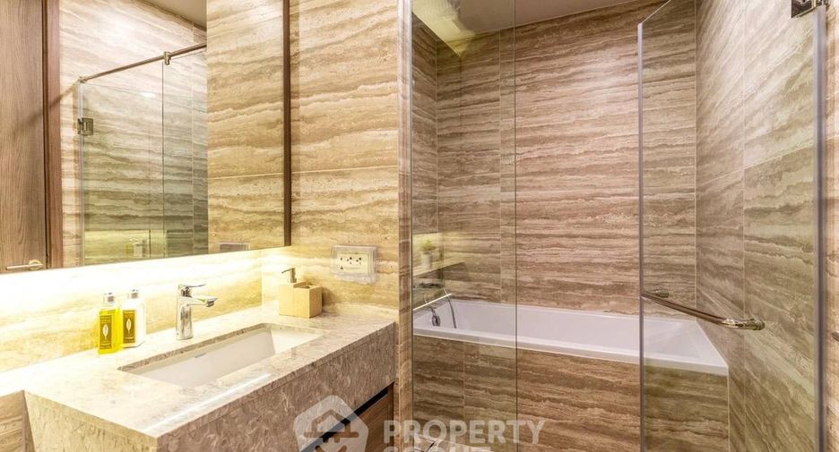 For sale 1 bed condo in Khlong Toei, Bangkok