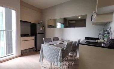 For rent 2 bedrooms condo in Huai Khwang, Bangkok