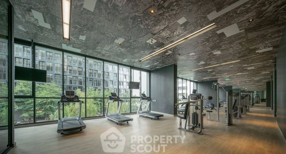 For rent 1 bed condo in Pathum Wan, Bangkok