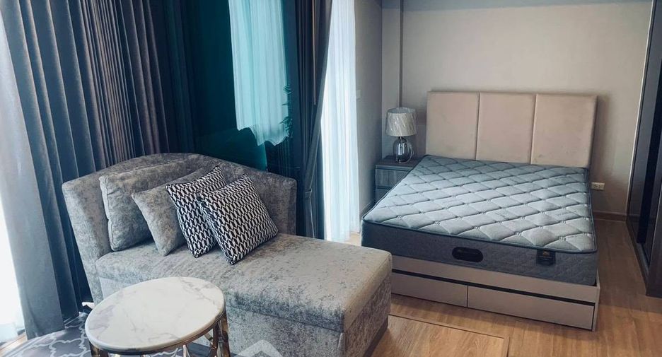 Продажа 2 спальни кондо в Хуаи Кхщанг, Бангкок