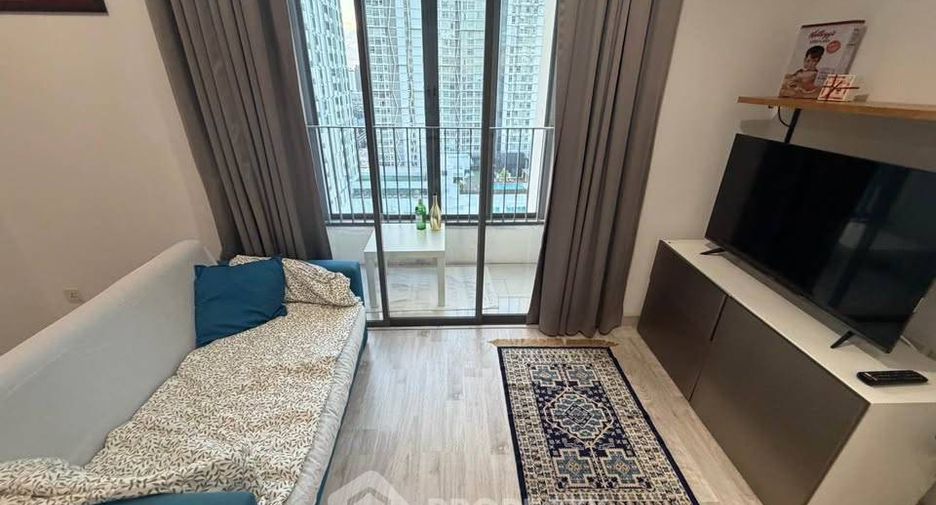 Condo en alquiler de 2 habitaciones en Phra Khanong, Bangkok