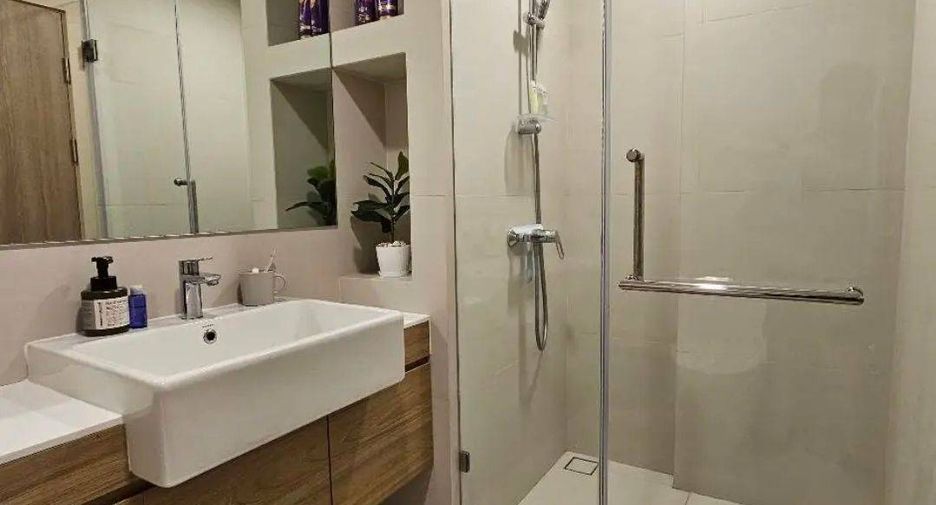 Condo en venta de 1 habitaciones en Khlong Toei, Bangkok