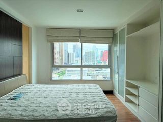 For sale 1 bed condo in Phaya Thai, Bangkok