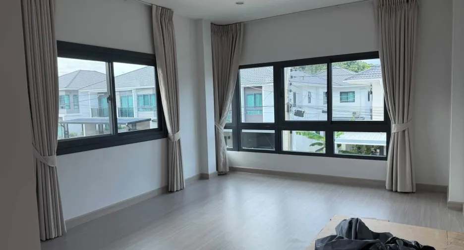Продажа и аренда 3 спальни дом в Банг Ламунг, Чонбури