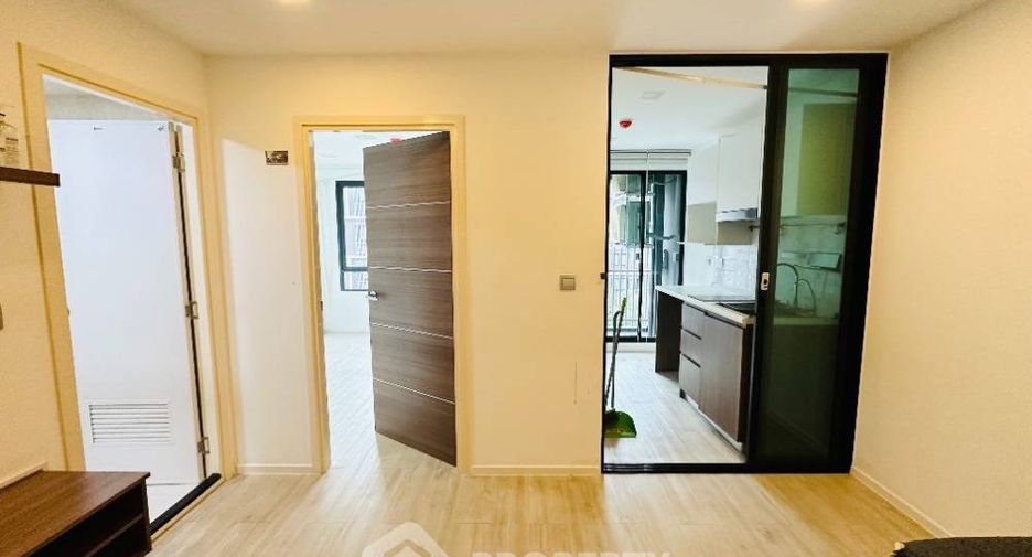 À vendre 1 chambre condo à Lat Phrao, Bangkok