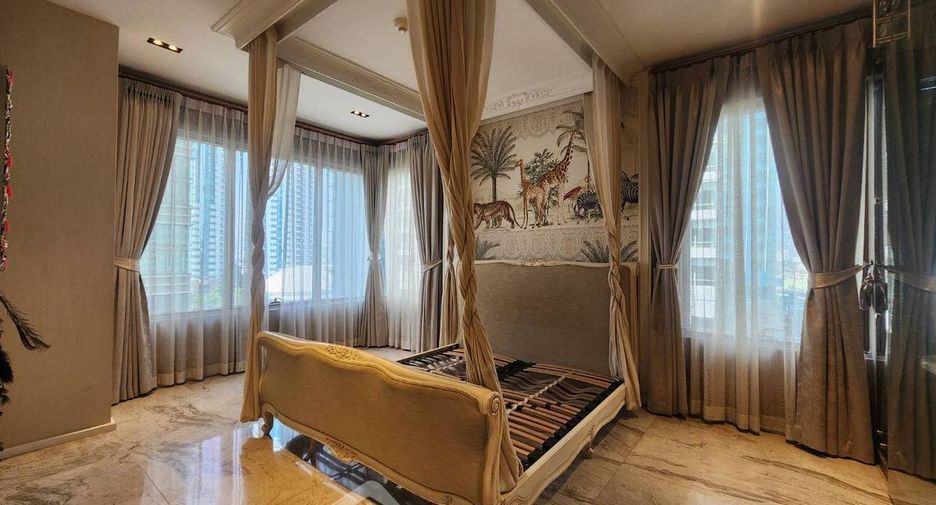 À vendre 2 chambres condo à Khlong Toei, Bangkok