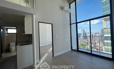 For sale 1 Beds condo in Bang Na, Bangkok