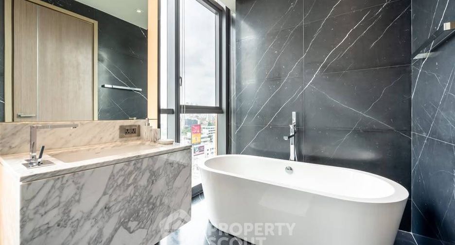 For rent and for sale 2 bedrooms condo in Watthana, Bangkok