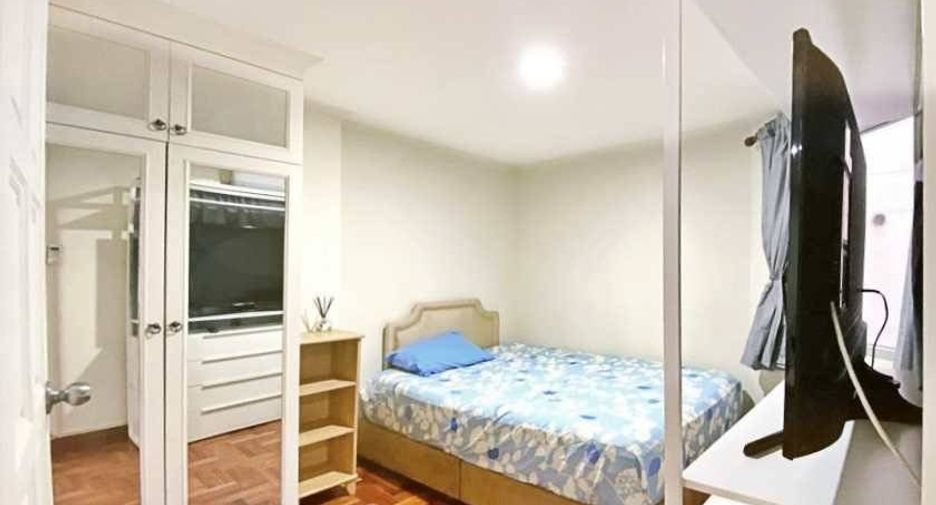 For sale 1 bed condo in Khlong Toei, Bangkok