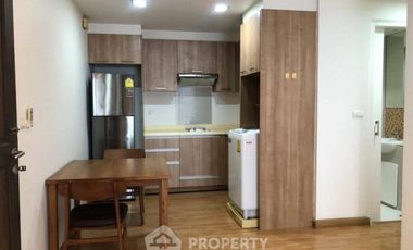 For sale 2 bedrooms condo in Khlong Toei, Bangkok