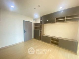 出售 1 卧室 公寓 在 Phasi Charoen, 曼谷