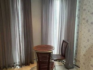 For sale 1 bed condo in Phaya Thai, Bangkok
