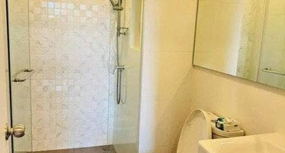 Wohnung zum Kauf mit 1 Zimmer in Bang Phlat, Bangkok