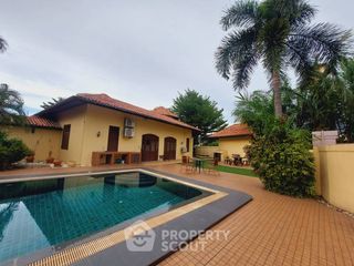 Villa zum Kauf mit 3 Zimmer in Bang Lamung, Chonburi