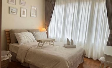 Condo en alquiler de 2 habitaciones en Pathum Wan, Bangkok