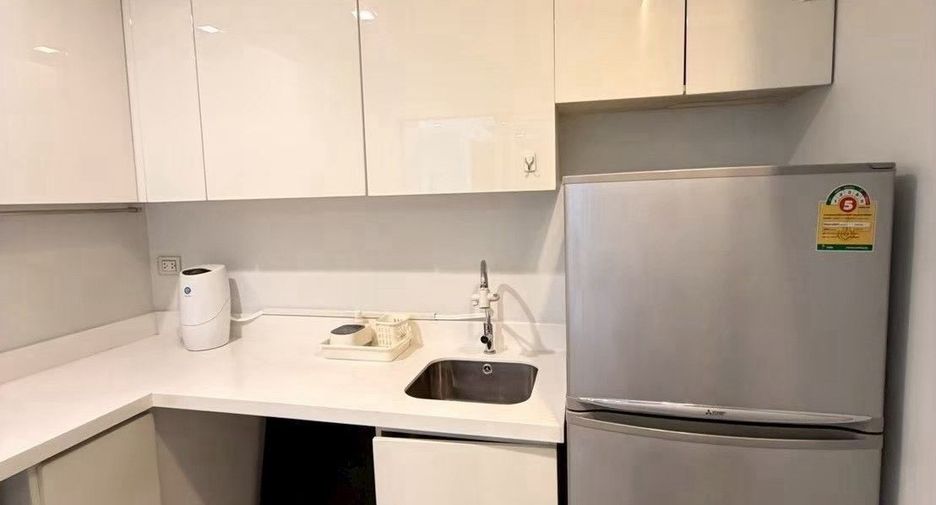 Condo en alquiler de 2 habitaciones en Ratchathewi, Bangkok