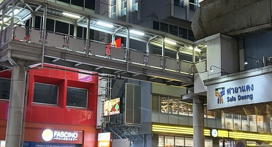 For rent retail Space in Bang Rak, Bangkok