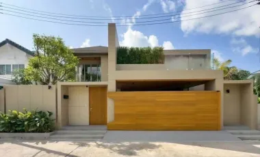 Villa en venta y en alquiler de 4 habitaciones en Mueang Phuket, Phuket