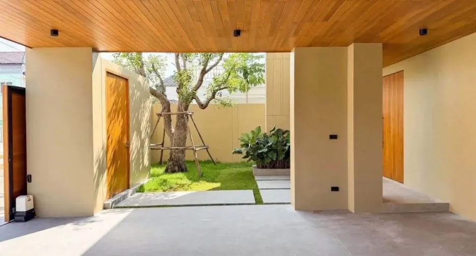 Villa en venta y en alquiler de 4 habitaciones en Mueang Phuket, Phuket