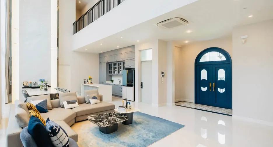 Haus zum Kauf und zur Miete mit 4 Zimmer in Bang Kapi, Bangkok