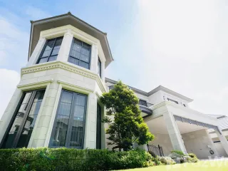ขาย และ ให้เช่า 4 ห้องนอน บ้านเดี่ยว ใน บางกะปิ, กรุงเทพฯ