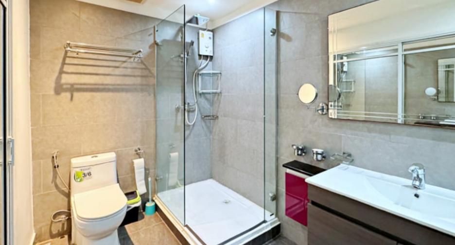 For sale and for rent 1 bed condo in Bang Lamung, Chonburi
