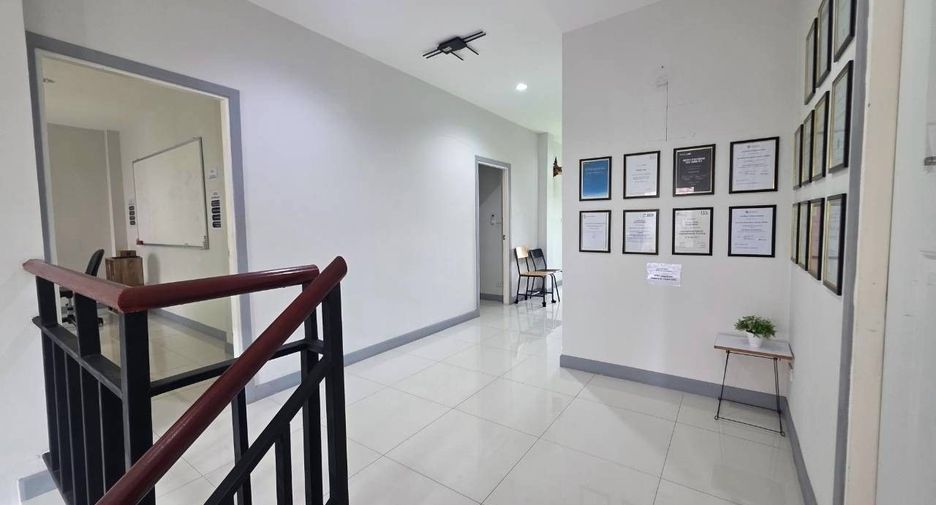 Продажа 7 спальни дом в Mueang Chiang Mai, Чианг Маи