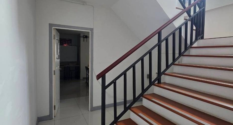 Продажа 7 спальни дом в Mueang Chiang Mai, Чианг Маи