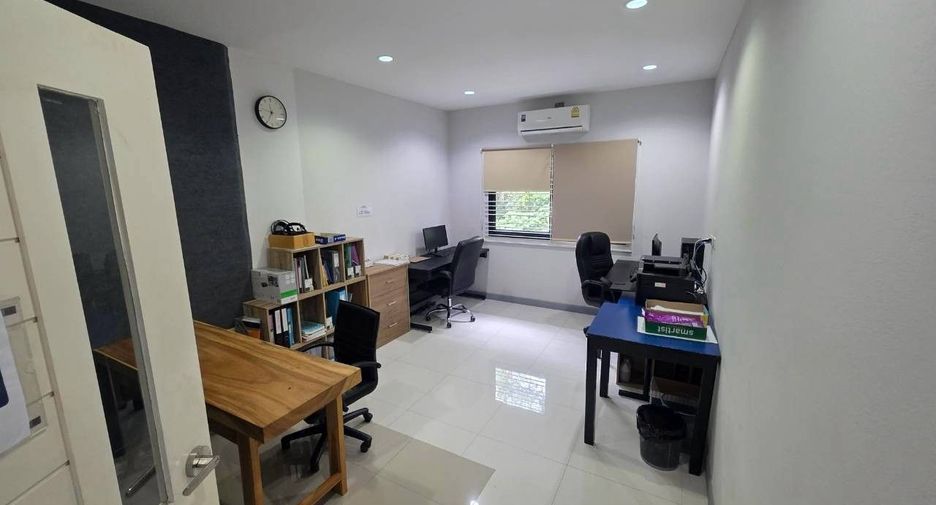 Продажа 7 спальни дом в Mueang Chiang Mai, Чианг Маи