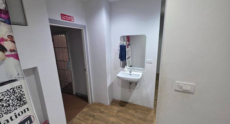 Продажа 7 спальни дом в Mueang Chiang Mai, Чианг Маи