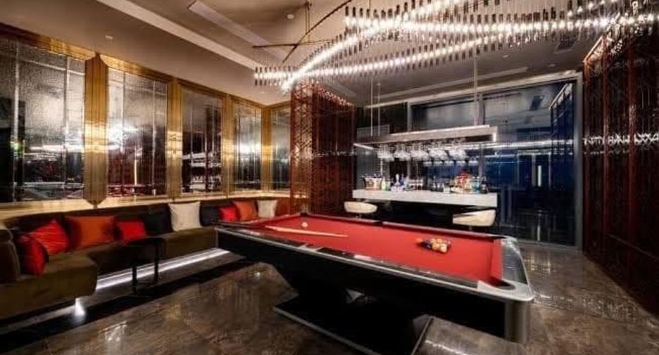 Condo en venta de 2 habitaciones en Khlong Toei, Bangkok