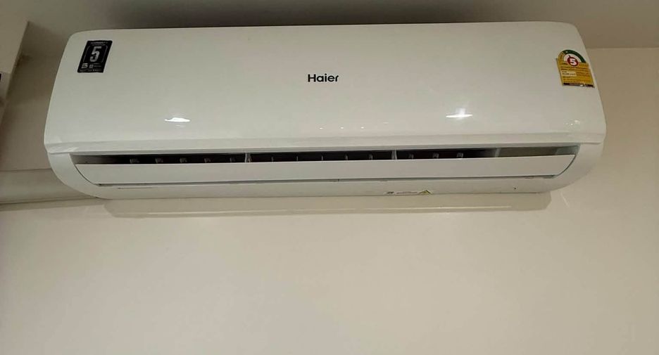 Condo en alquiler de 2 habitaciones en Huai Khwang, Bangkok