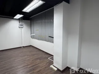 Продажа студия кондо в Хуаи Кхщанг, Бангкок