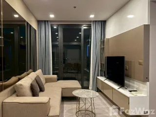For rent 2 bedrooms condo in Huai Khwang, Bangkok
