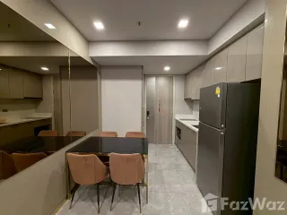 For rent 2 bedrooms condo in Huai Khwang, Bangkok
